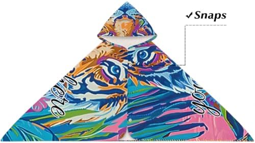 Personalized Kids Hooded Beach Towel with Leaf Design