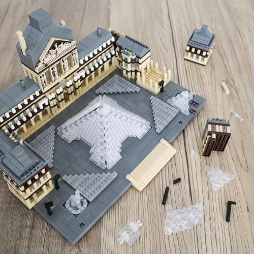 Louvre Museum Building Blocks Set 3377 PCS